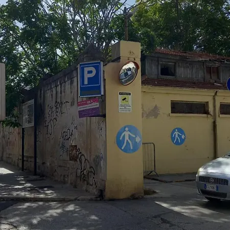 The Shelter * Μπάρι